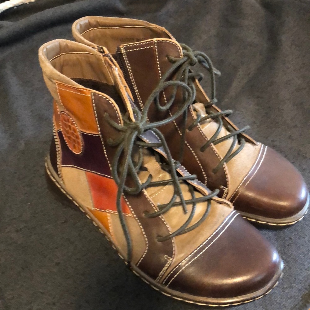 Fun leather booties